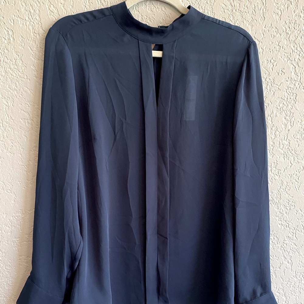 WHMB Keyhole blouse. NWT size large. Gorgeous beautiful blue-grey color.